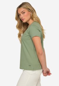 LAURASØN KLEINER KNOTEN V-AUSSCHNITT HALBARM - T-shirt basic - mint green