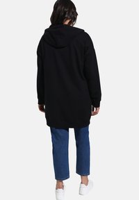 Modanisa PLUS SIZE - ALIA - Hoodie - black