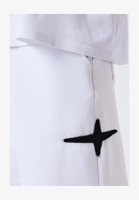 Non selezionato, blanc