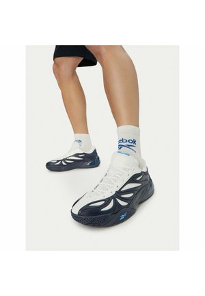 Reebok, REEBOK MEN'S NAVY BLUE BASKETBALL SHOES - Sneaker low - blue