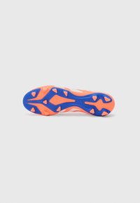 adidas Performance PREDATOR CLUB - Botines de fútbol para terreno firme - signal coral/ftwr white/beam orange