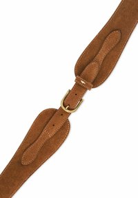 Brązowy zamszowy pasek do gitary o miękkiej fakturze, zwężających się końcach i mosiężnej klamrze. Posiada dekoracyjne hafty wzdłuż krawędzi.