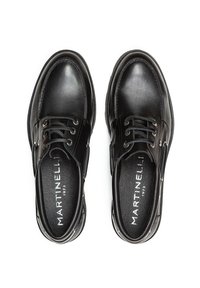Chaussures en cuir noir avec un bout arrondi, présentant un design à lacets et des œillets métalliques. La semelle intérieure affiche le nom de la marque "MARTINELLI 1973."