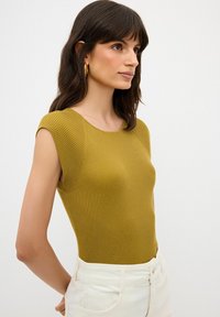 adL TOP - T-shirt - bas - OLIVE