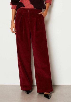 Spodnie materiałowe