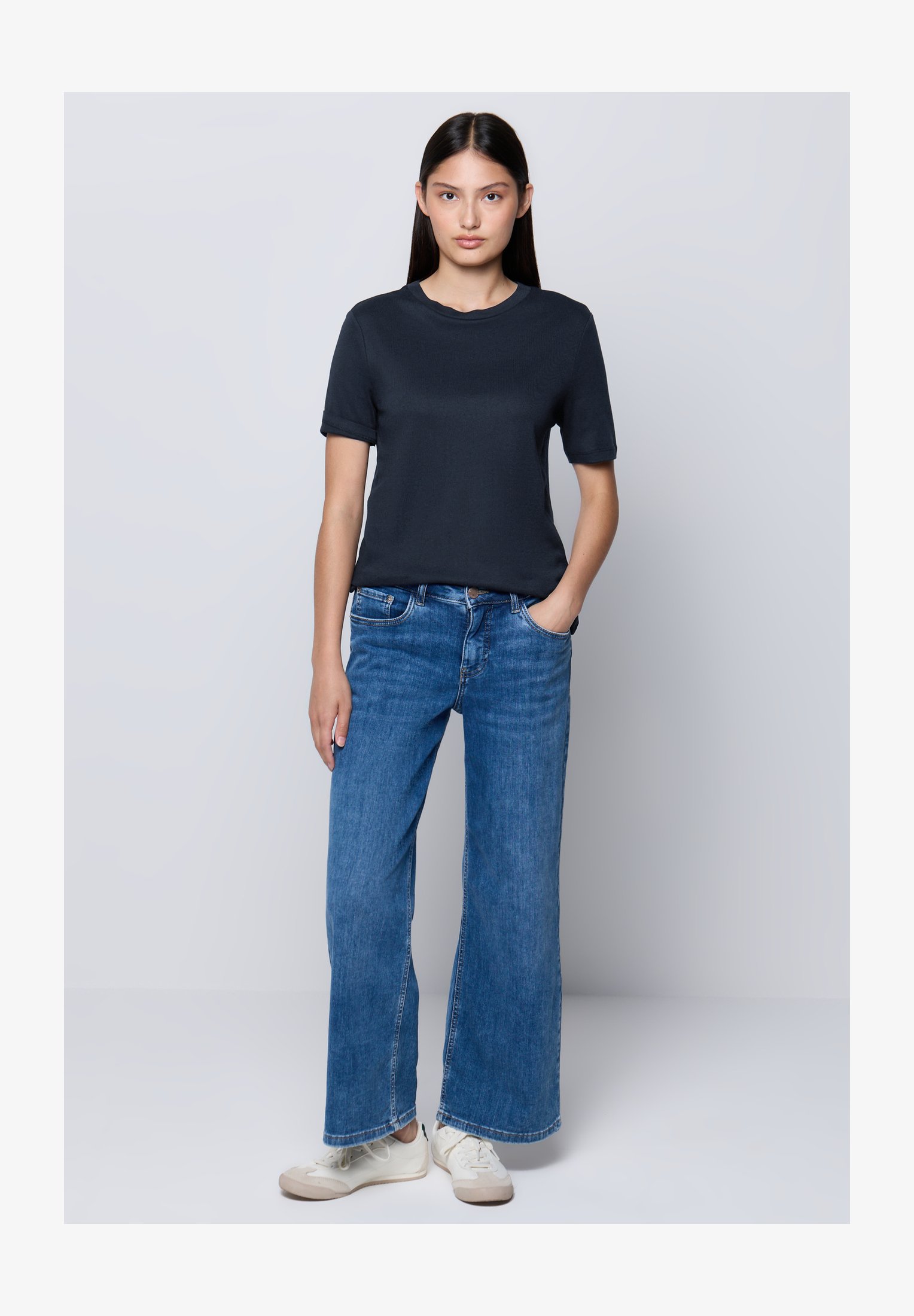 Street One Studio T-Shirt Donna Con Stampa Leo E Spacchi Laterali – Viscosa Morbida