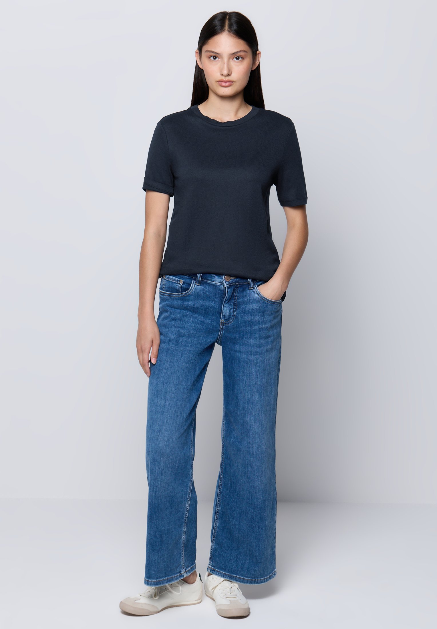 Street One Studio T-Shirt Donna Con Stampa Leo E Spacchi Laterali – Viscosa Morbida