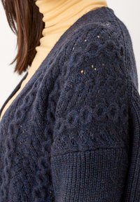 s.Oliver Strickjacke - dark blue