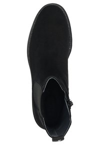 Schwarze Wildleder-Stiefelette mit runder Schuhspitze, elastischen Seitenpanels und strukturiertem Obermaterial; verfügt über eine Ziehlasche und dekorative Nähte.