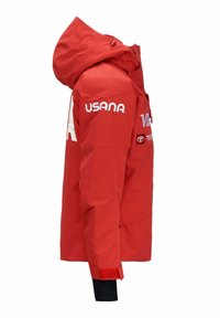 Giacca impermeabile rossa con cappuccio. Presenta vari logo sulle maniche e sul petto. Maniche lunghe con polsini elasticizzati, tasche laterali e una forma aerodinamica.