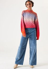 Garcia Broek - faded denim