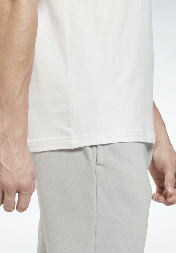 IDENTITY SMALL LOGO TEE T-SHIRT - Print T-shirt3