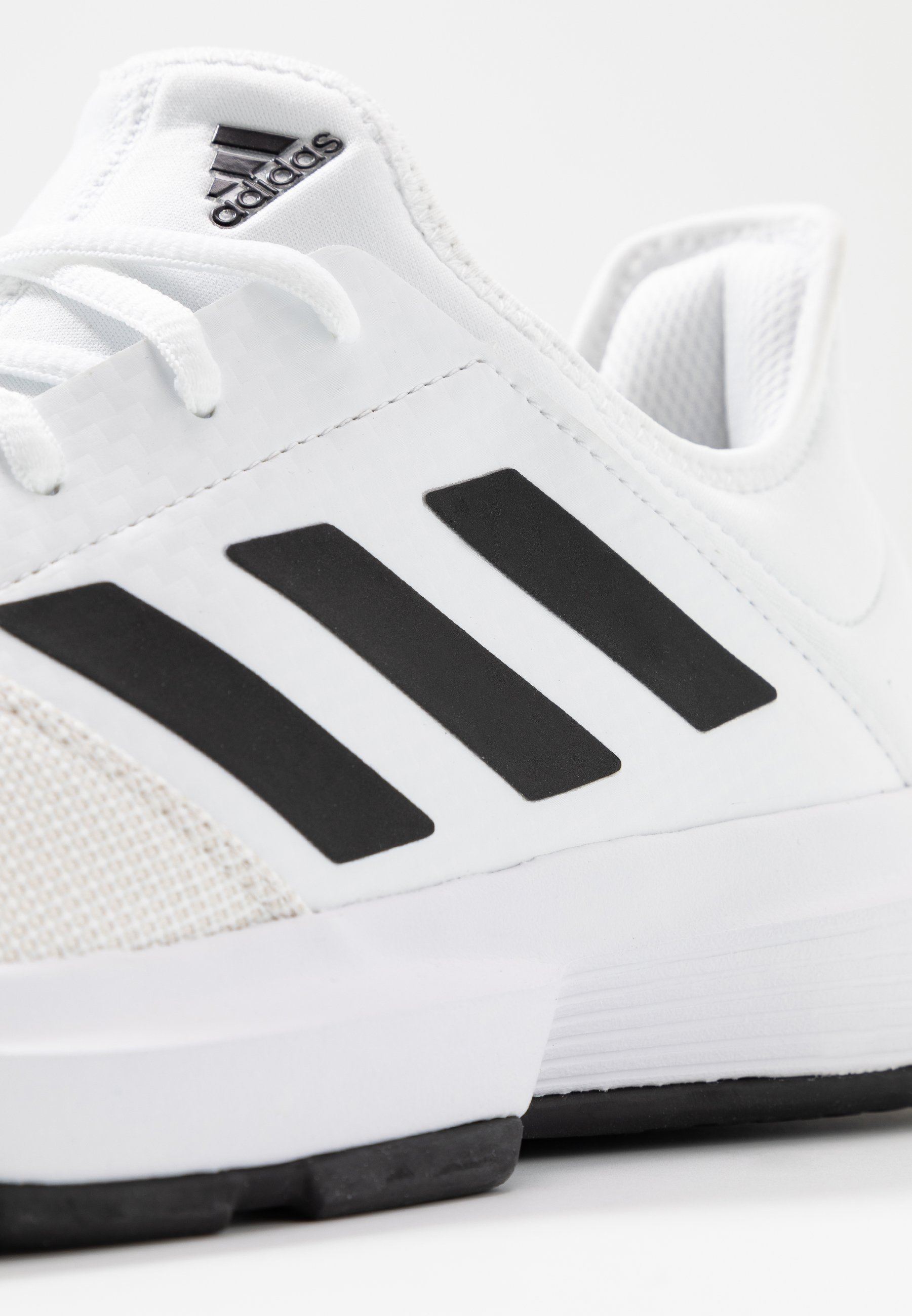 react element 55 w wolf grey fuchsia  and  crimson