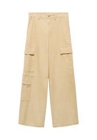 Beige cargo bukser med løs pasform, brede ben og flere lommer. Fremstillet af bomuld, med en talje med knaplukning.