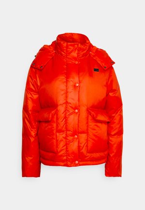 Levi's® LUNA CORE PUFFER - Žieminė striukė - orange