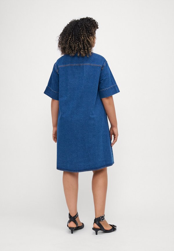 VMCMIGGA SHIRT DRESS - Denim dress2