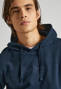 Pepe Jeans JOE - Felpa con cappuccio - dulwich blue