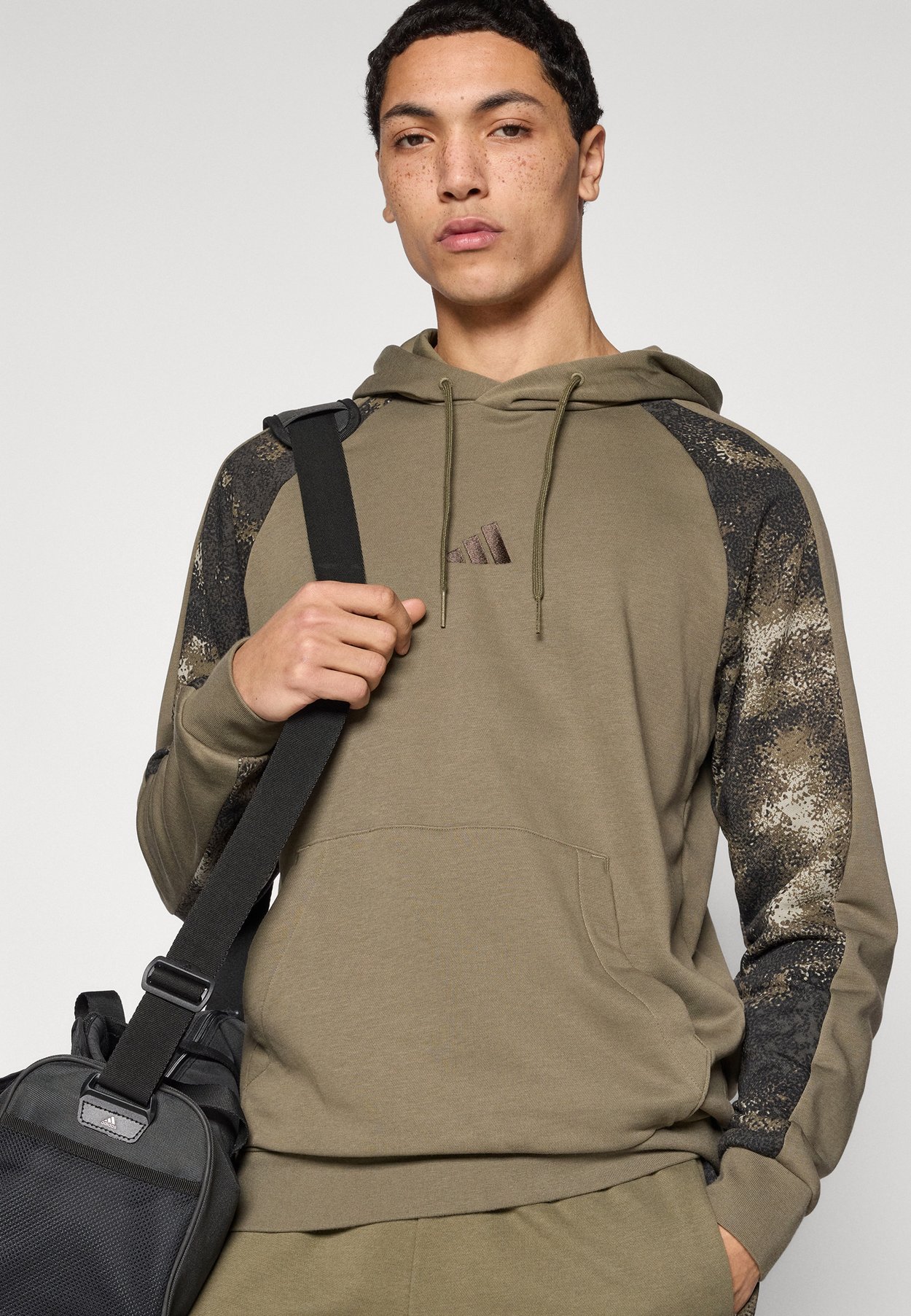 CAMO
