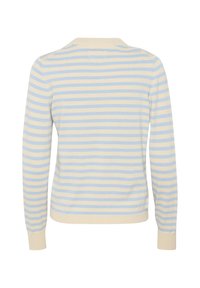 Stribet sweater i creme og lyseblå, med rund hals og lange ærmer, lavet af et blødt strikket stof med ribbede manchetter.