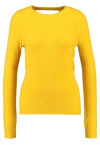 Morgan Maglione - yellow