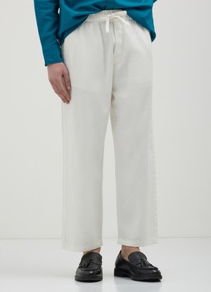 CORTI WIDE  - Pantaloni sportivi - bianco