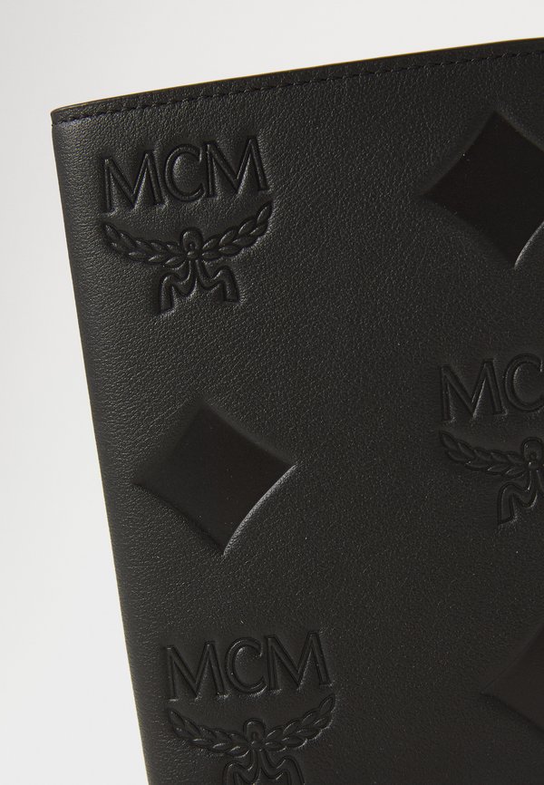 OTTOMAR PASSPORT HOLDER UNISEX - Wallet2