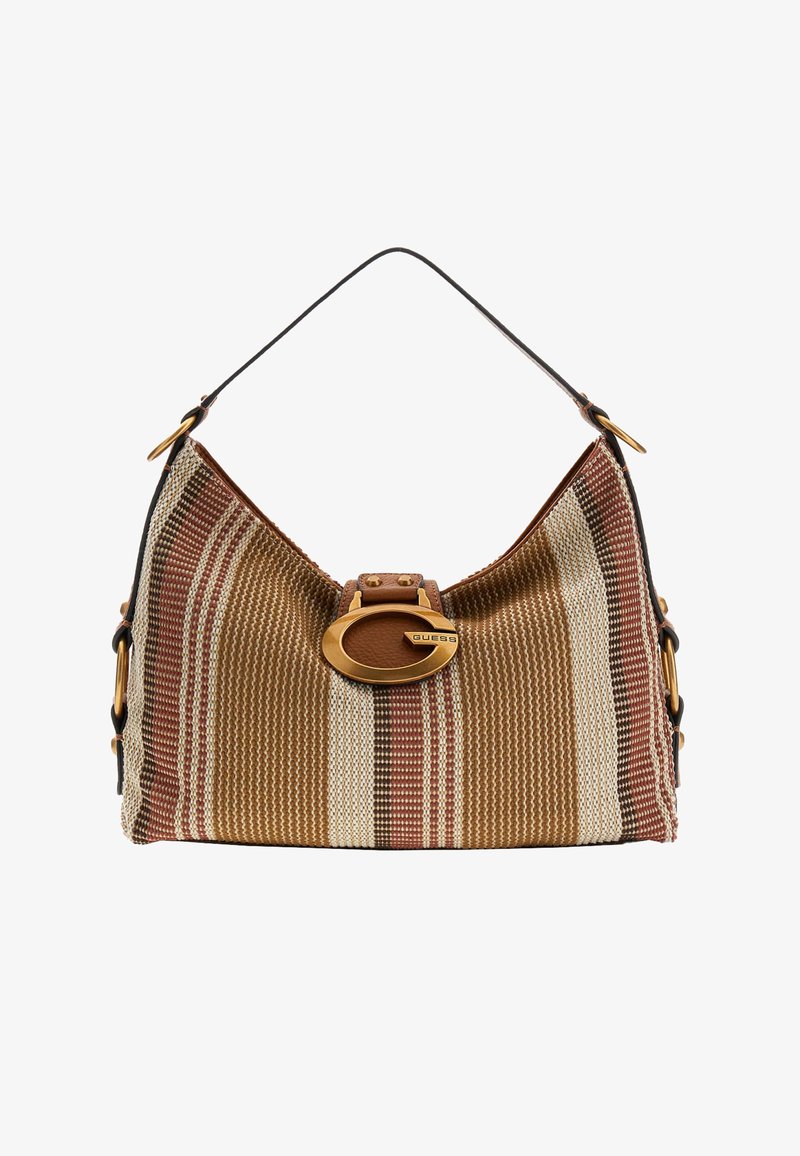 Sac à main en tissu tissé rayé marron, beige et rouille, doté d'une boucle ovale dorée avec le logo GUESS et d'une bandoulière noire.