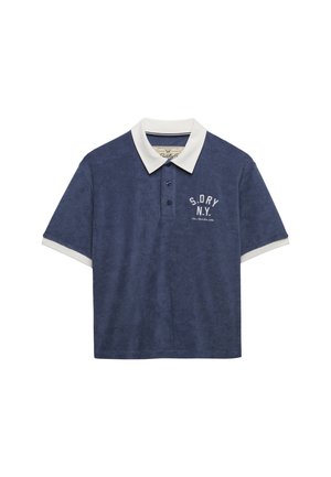 Marineblauw poloshirt met korte mouwen, witte kraag en manchetten, knopen aan de voorkant en "S.DRY N.Y." tekst op de linkerborst.