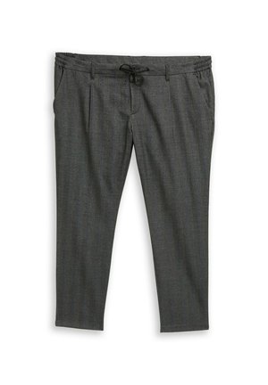 Pantalon gris tissé avec une taille à cordon de serrage, des poches latérales et une coupe fuselée. Le tissu présente un motif subtil, donnant un aspect texturé.