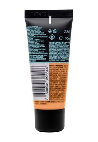 Tubo di fondotinta liquido nero da 30 ml con etichetta arancione e bianca. Presenta un codice a barre e l'elenco degli ingredienti sul retro. Con tappo a scatto.