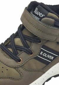 s.Oliver Vysoké tenisky - khaki