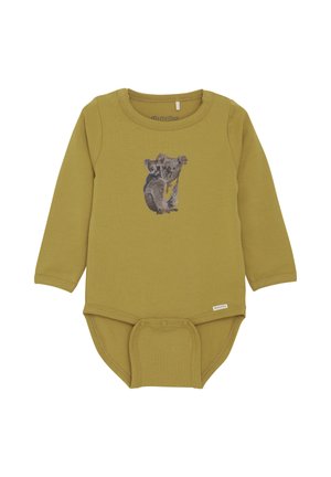 Langarm bodysuit in gedempt olijfgroen, met een koala-afbeelding op de voorkant, met drukknopen aan de onderkant en een zachte stoftextuur.