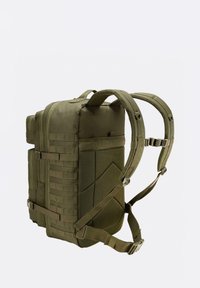 Olive zelena taktična nahrbtnik s oblazinjenimi naramnicami, mrežnim hrbtom, več predelki in MOLLE spletom za pritrditev. Trpežen material in oblikovanje.