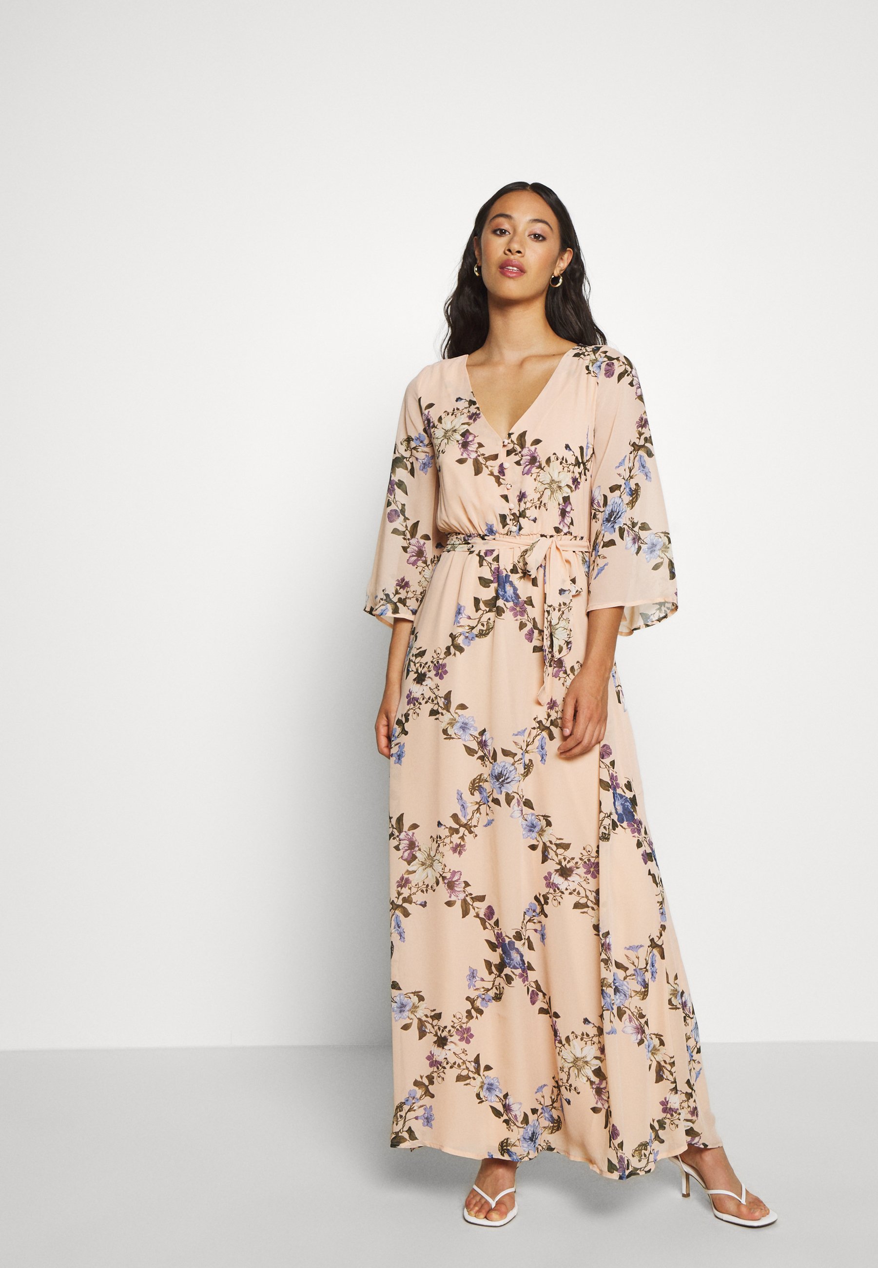 Vila Vipenelope 3 4 Maxi Dress Maxikleid Light Pink Rosa Zalando De 