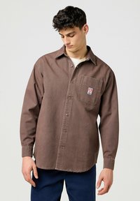 Wrangler LOOSE FIT - Overhemd - peppercorn