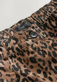 Non selezionato, leopard print