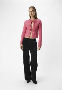 Object OBJPARVI NOOS - Vest - hot pink