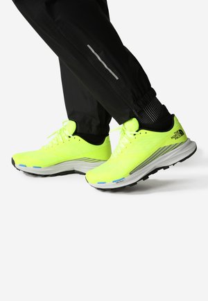 VECTIV LEVITUM - Sneaker low - bright yellow