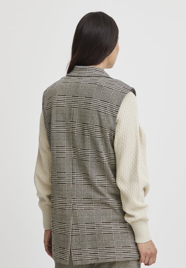 BYROWAN - Waistcoat3