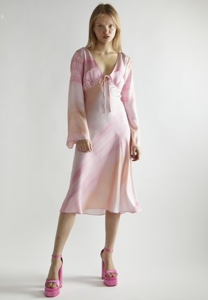FLUTE SLEEVE BIAS CUT - Day dress - pastel digital tie dye