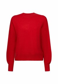 Czerwony sweter dzianinowy z okrągłym dekoltem, opuszczonymi ramionami i ściągaczami na mankietach. Miękka tekstura z luźnym krojem, bez widocznych wzorów lub ozdób.