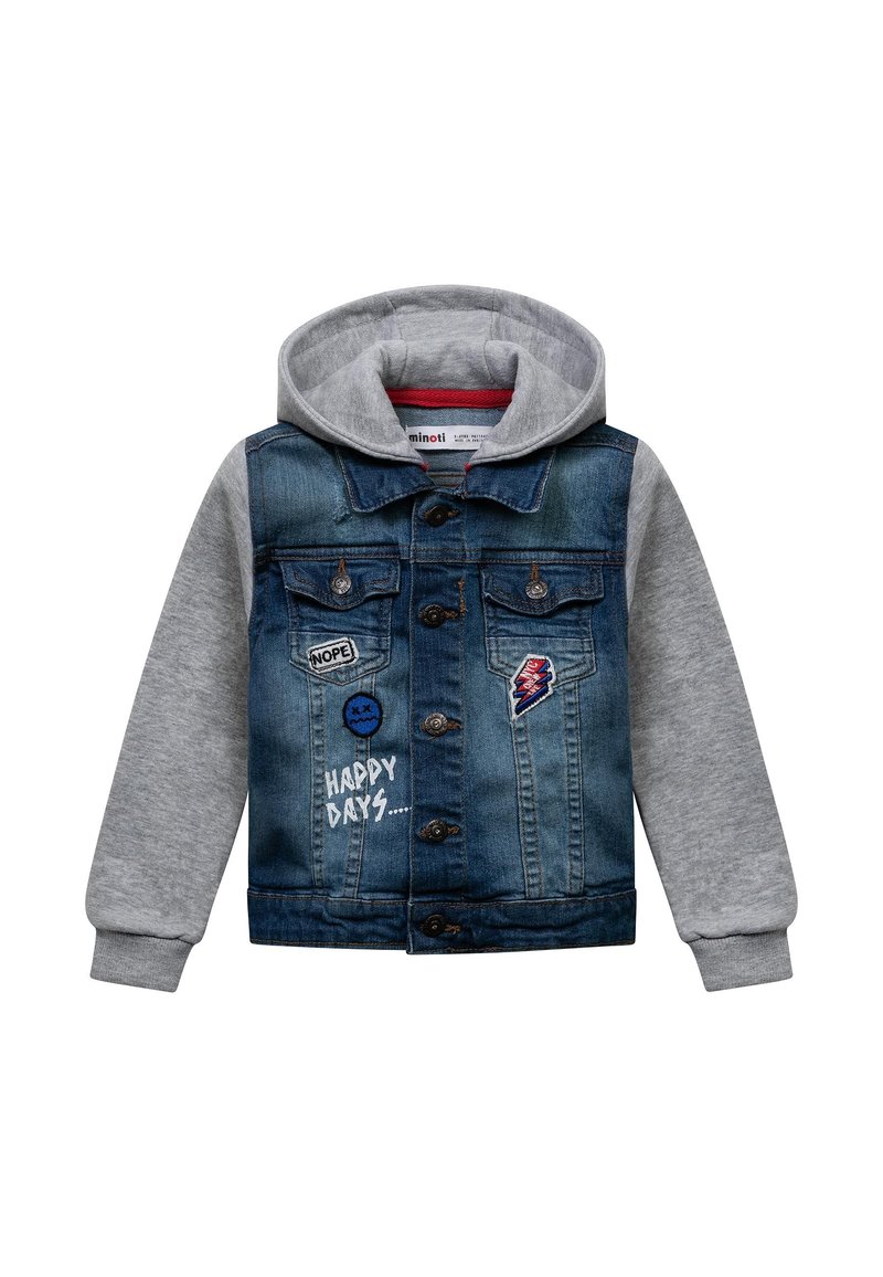 Veste en jean pour enfants avec manches en hoodie gris, fermeture à boutons, et écussons colorés portant les inscriptions "NOPE", "HAPPY DAYS" et un éclair.