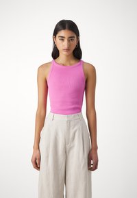 Gestuz DREW - Top - super pink