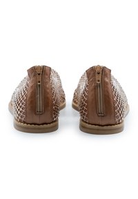Fru.it SMASH - Scarpe senza lacci - cognac