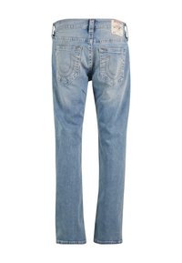 Jeans de mezclilla azul claro con un diseño de pierna recta, que presentan dos bolsillos traseros con detalles de costura y una etiqueta en la cintura.