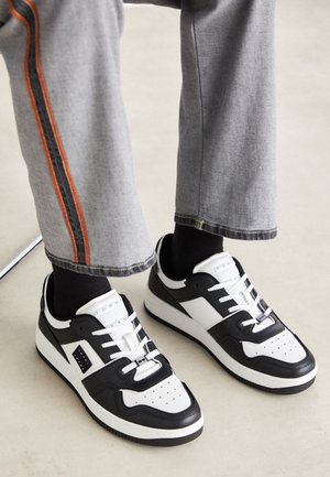 BASKET - Sneakers basse - black/white