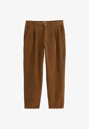 Pruunid kootud püksid, sirge lõikega, esiplekkide, kaldus taskute ja ühe nupuga kinnitusega vöökohal.