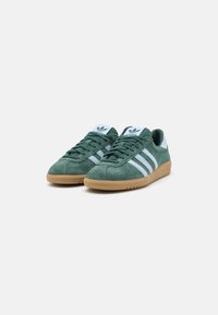 adidas Originals BRMD - Tenisice - mineral green/clear sky