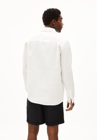 ARMEDANGELS MAALGAANO PURE LINO - Hemd - white