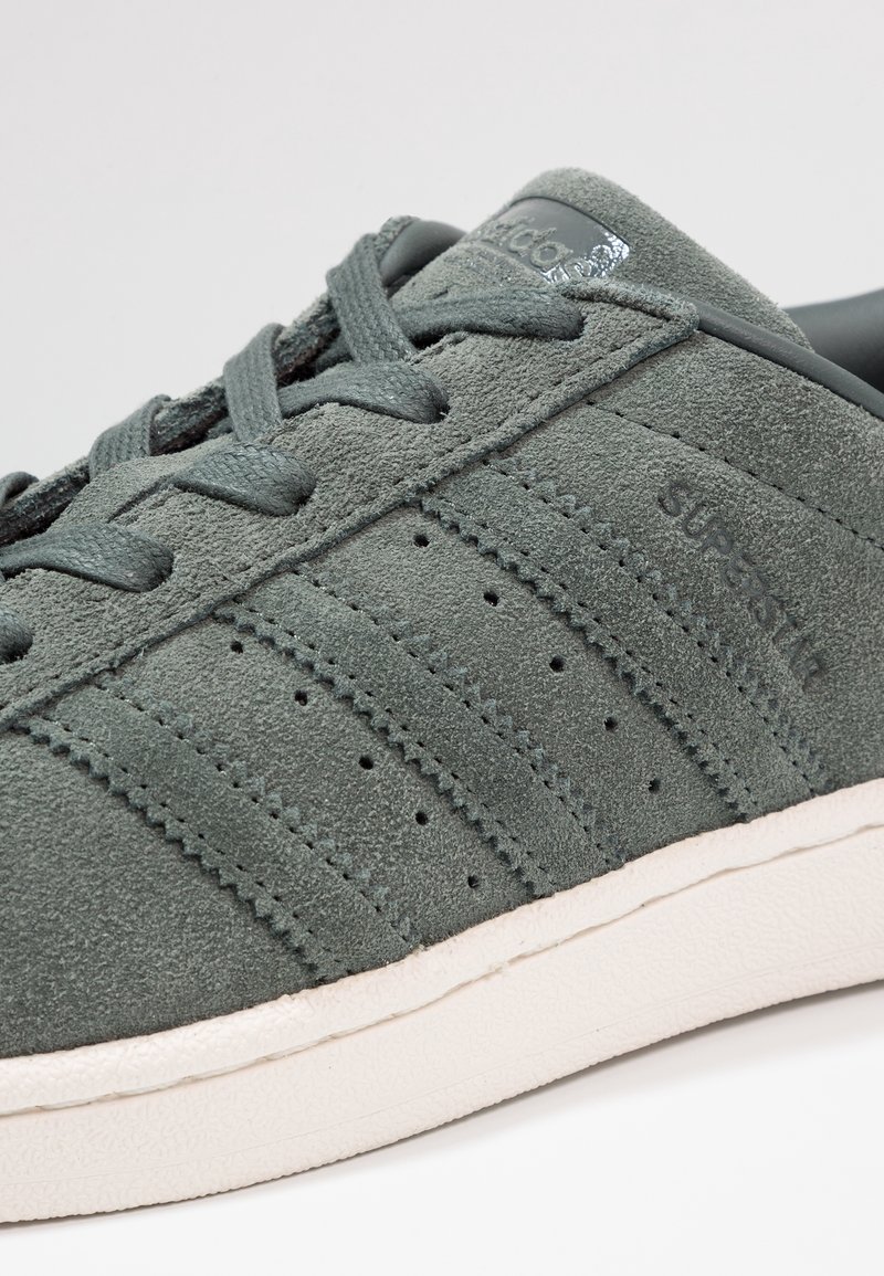 adidas gazelle silver green womens Gola Eagle '86 Shoe
